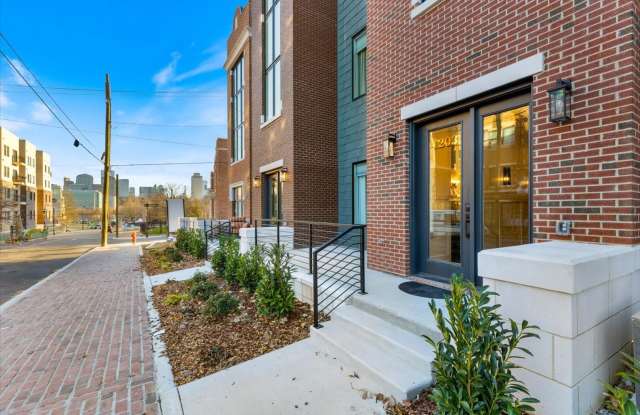 Fully Furnished Executive Townhome in Germantown, Move-In Ready | $7,995/Mo Gallery 1