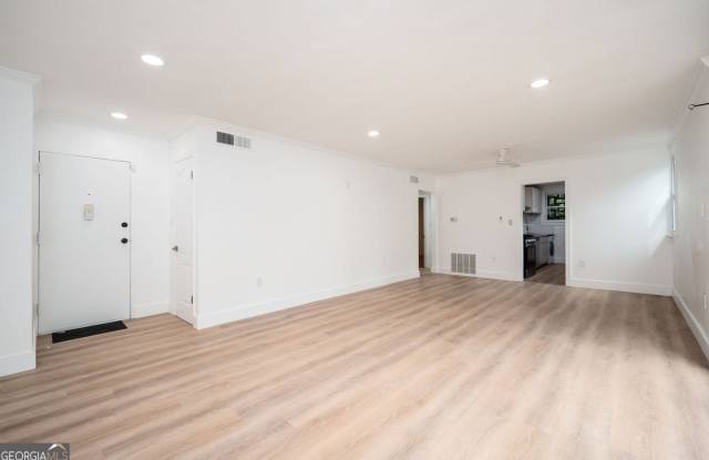 120 NW Alden Avenue NW #A 2 photos photos