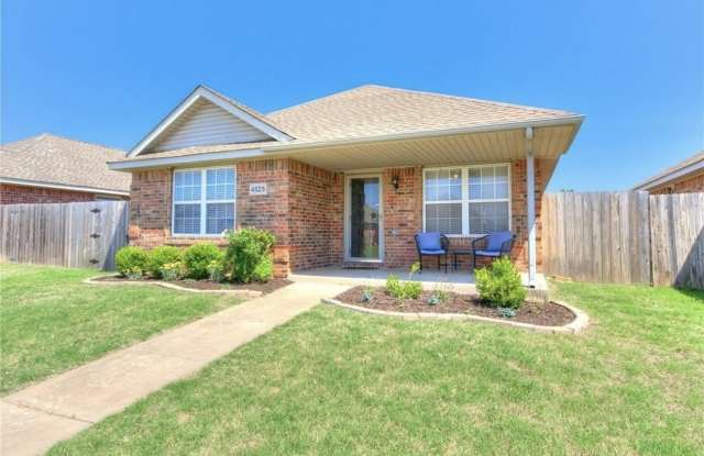 4525 Southeast 81st Street photos photos