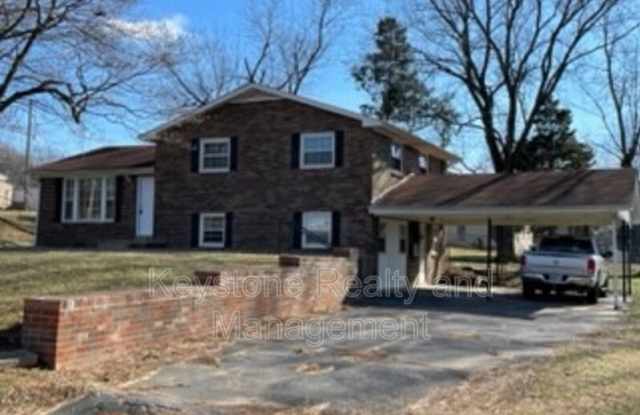 422 Peterson Lane Gallery 1
