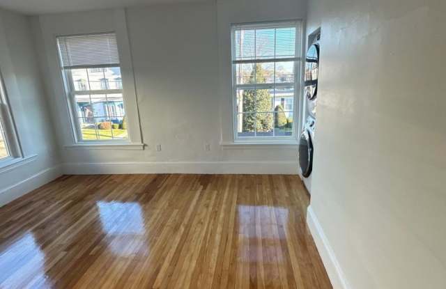 37 South St. Gallery 3