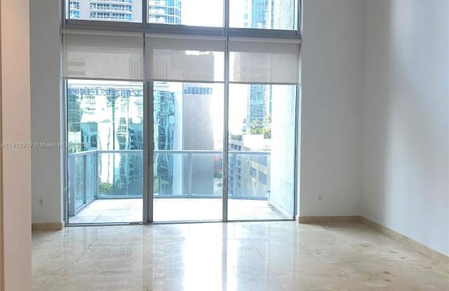 1060 Brickell Avenue photos photos