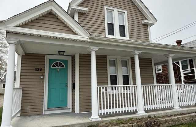129 Poquonnock Road photos photos