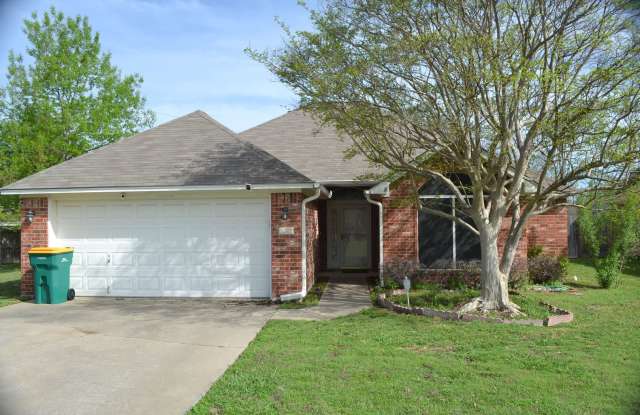 Charming 3 bedroom 2 bathroom home in Belton!! photos photos