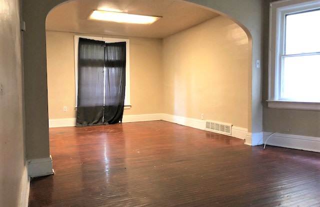 42 Kamper Avenue - 1 Gallery 4