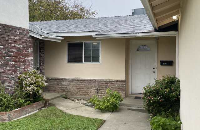 1333 Woodside Dr - 1333 Woodside Drive, Modesto, CA 95355