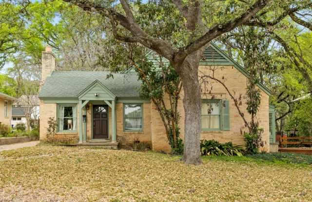 Gorgeous Tarrytown Home for Rent photos photos