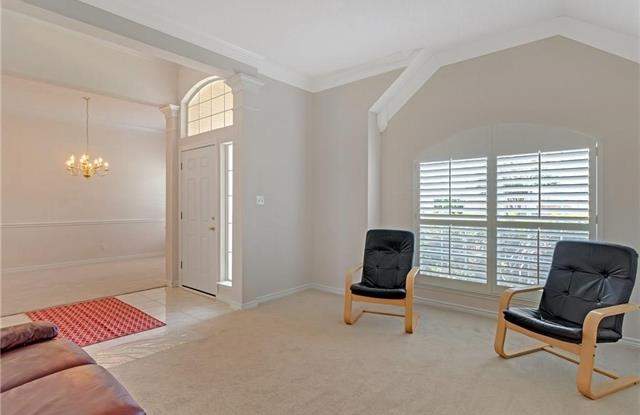 1 Laura Elizabeth Court Gallery 3