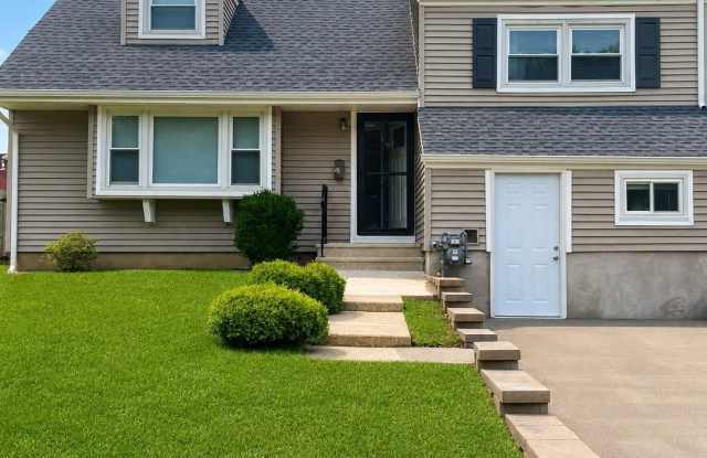 43 MIRY BROOK Road photos photos