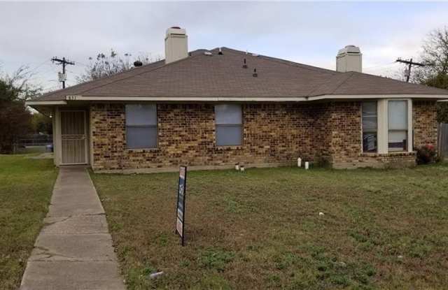 831 Potomac Drive - 831 Potomac Drive, Lancaster, TX 75134