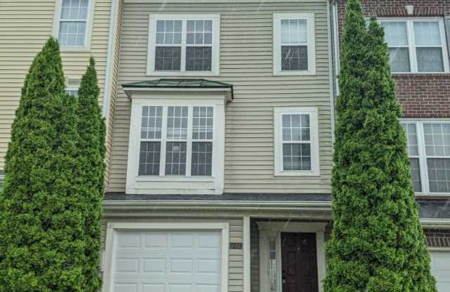 Completely Renovated Townhouse in convenient Ballenger Creek neighborhood ready for you! photos photos