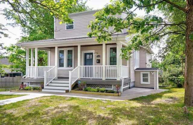 2409 East Cold Spring Lane photos photos