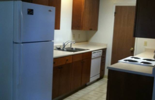 747 E TABOR AVE #4 Gallery 4