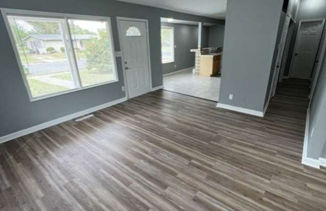 Cute Home for Your Family! Gallery 3