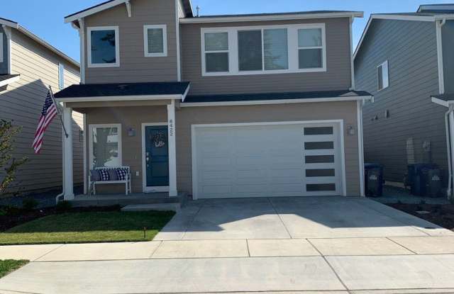 8411 63rd St NE - 8411 63rd Street Northeast, Marysville, WA 98270