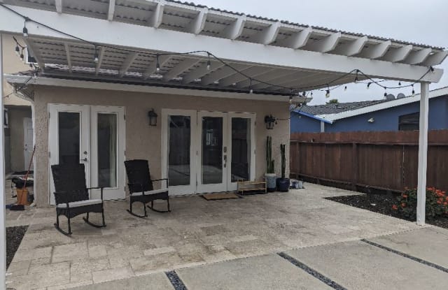 3951 Malcolm Ave - 3951 Malcolm Avenue, Oakland, CA 94605