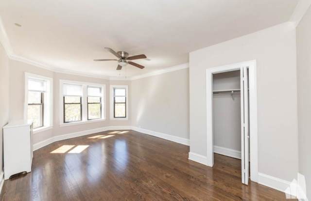 1831 West Winona St. Gallery 4