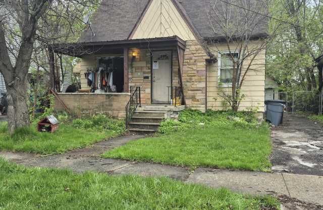 2610 Swayze Street photos photos