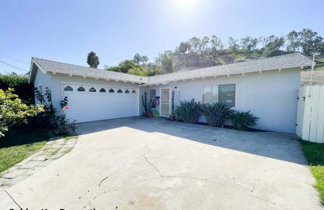 Beautiful single-level home in Oceanside! - 3217 Carolyn Circle, Oceanside, CA 92054