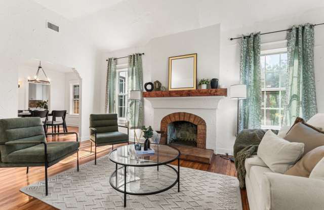 1822 W Magnolia photos photos
