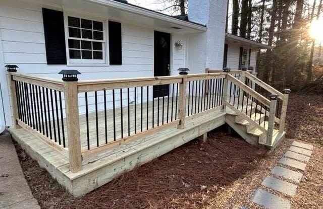 3188 Robin Lane NW Gallery 2
