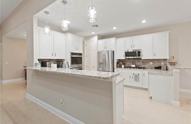 8792 Largo Mar Dr Gallery 4
