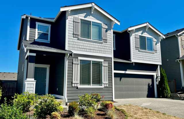 Expansive Baker Heights Home Close to Bases photos photos