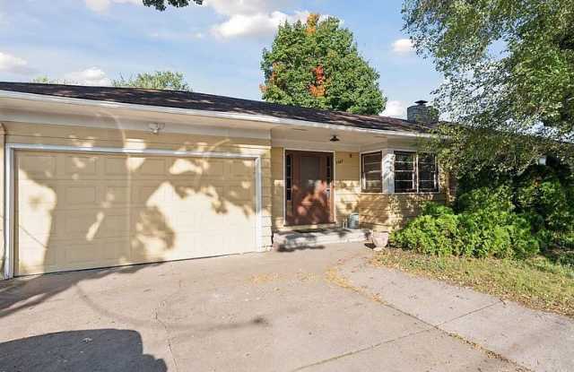 1547 Coon Rapids Blvd NW photos photos