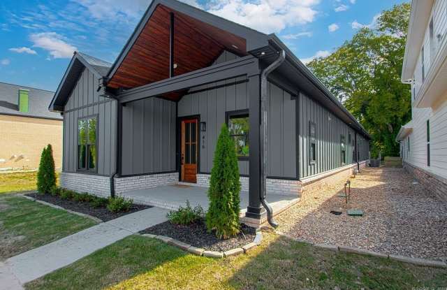 416 Gardens Lane Gallery 3