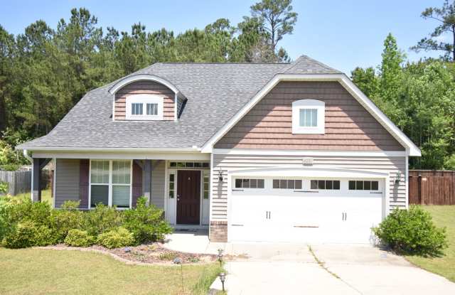Coming Soon~4 Bedroom and 2.5 Bath Home (Pets Considered) photos photos Coming Soon~4 Bedroom and 2.5 Bath Home (Pets Considered) photos photos