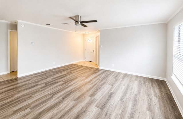 7434 RADFORD TRL Gallery 3