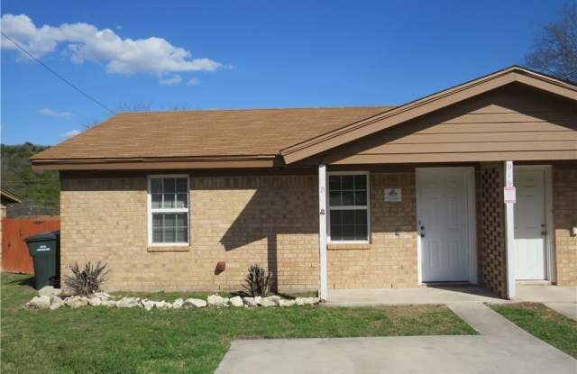 910 Dryden Avenue photos photos