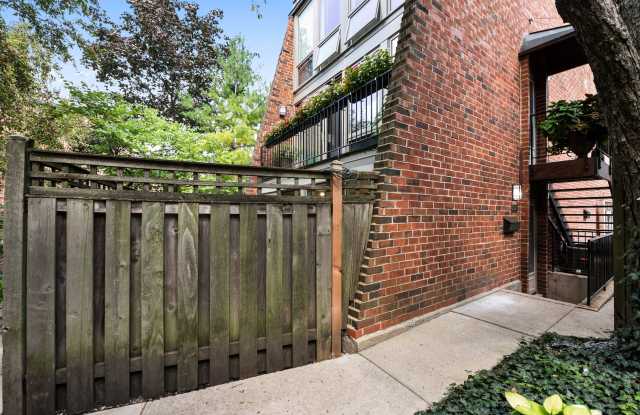 2029 North Larrabee Street - 2029 North Larrabee Street, Chicago, IL 60614