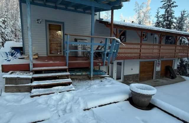 Spacious 3-Bedroom, 2-Bath Home, Just Outside of Town – Pets Welcome! photos photos Spacious 3-Bedroom, 2-Bath Home, Just Outside of Town – Pets Welcome! photos photos