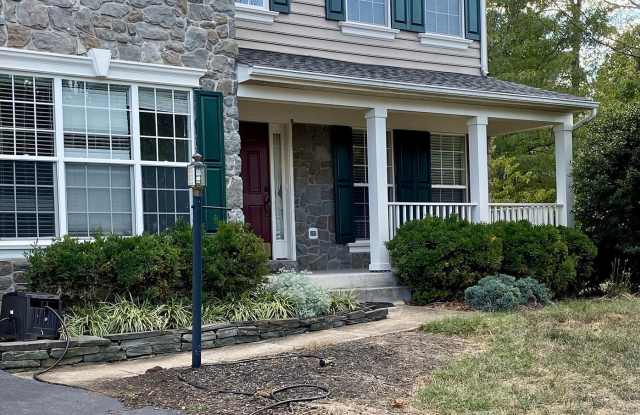 8506 TRADE WIND COURT Gallery 3