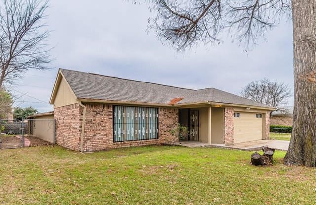 508 Runstone Drive - 508 Runstone Drive, Irving, TX 75060