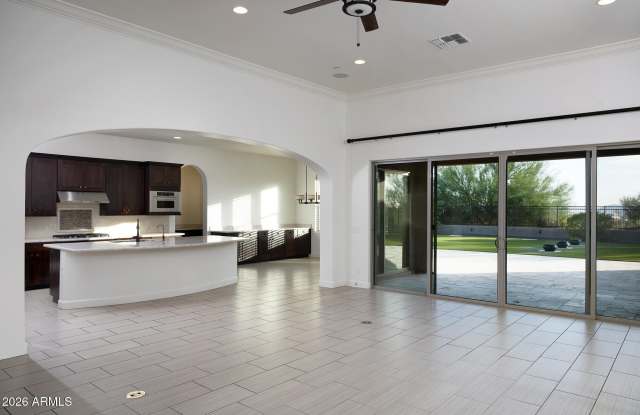10924 N 136TH Place Gallery 3