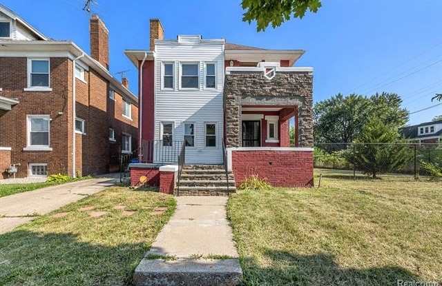 2303 Taylor Street photos photos