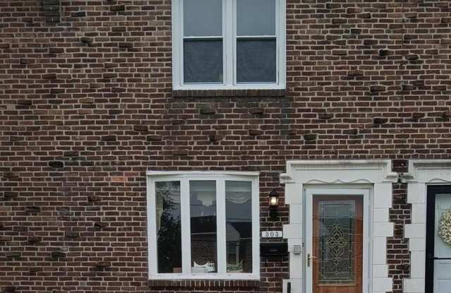 303 WESTBRIDGE RD photos photos