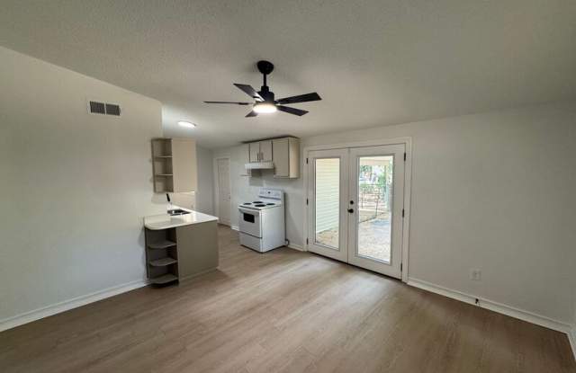 8658 Bunker Hill Drive Gallery 2
