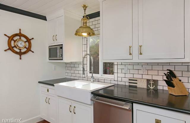 821 Sea Turf Cir Gallery 4