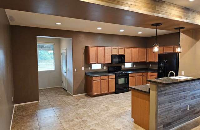 West- Star Valley 4 bedroom/ 2 bathroom! photos photos