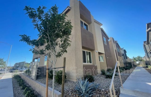 4527 Sapphire Moon Avenue - 4527 Sapphire Moon Avenue, North Las Vegas, NV 89084
