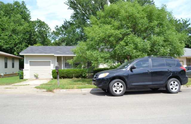1716 Redwood Pl. - 1716 Redwood Place, Denton, TX 76209