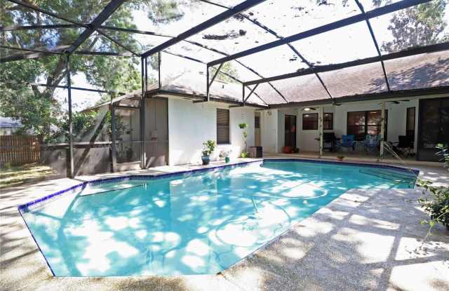 5722 BAY SIDE Drive Gallery 2