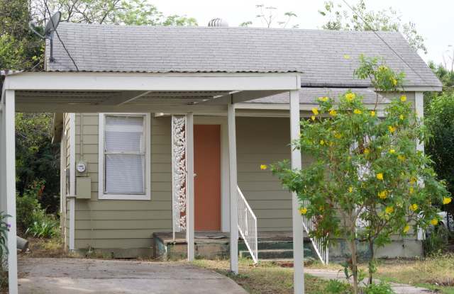 Beautifully Updated 3-Bedroom Home Near Downtown photos photos