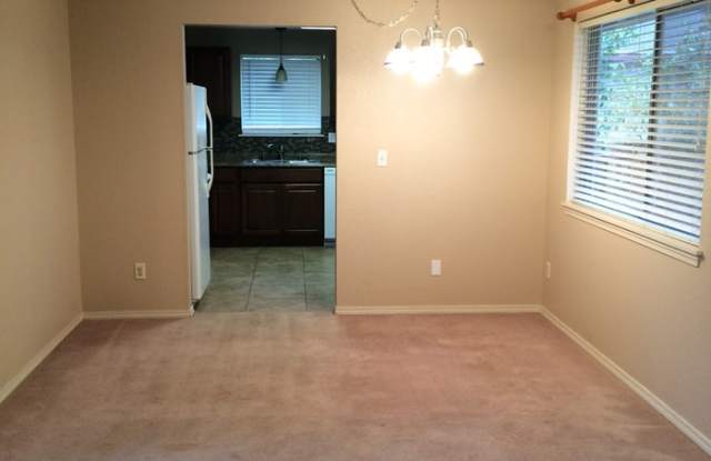 1913 147th Street Court East Gallery 4