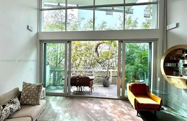 221 Jefferson Ave photos photos