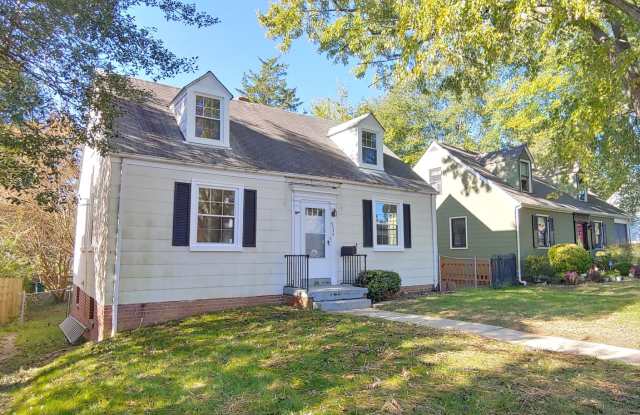 3-4 BR/ 2 BA Renovated Home in the West End. - 6535 Kensington Avenue, Richmond, VA 23226