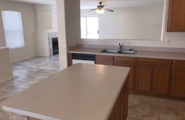 10050 North Mill Crossing Way Gallery 4